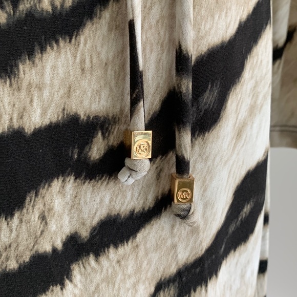 Michael Kors zebra print wrap dress size P/M - Picture 5 of 6